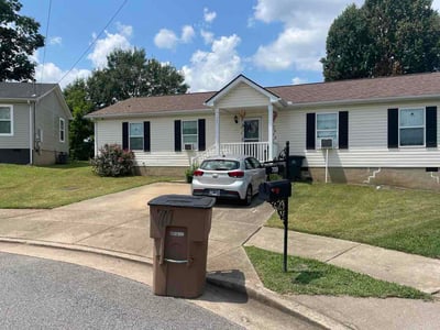 Lawn Care service in Pleasant View, 37146
