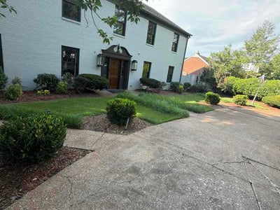 Lawn Care service in Burns, 37029