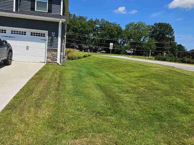Lawn Care service in Shallotte, 28470