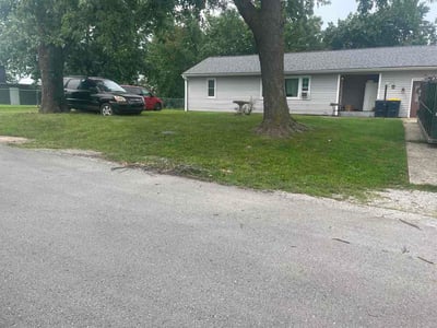 Lawn Care service in Lawson, 64062