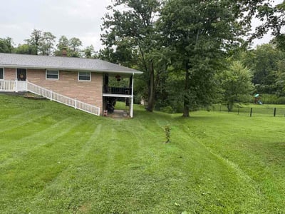 Lawn Care service in Martinsville, 46151