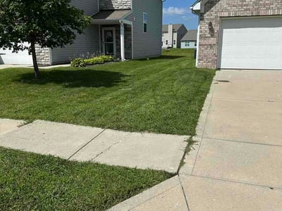 Lawn Care service in Beaver, 15009