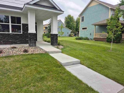 Lawn Care service in Bloomington, 55431