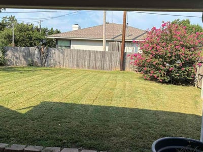 Lawn Care service in Guthrie, 73044