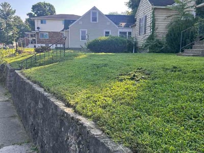 Lawn Care service in Xenia, 45385