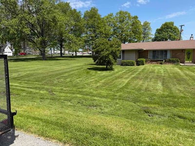 Lawn Care service in Valparaiso, 46383