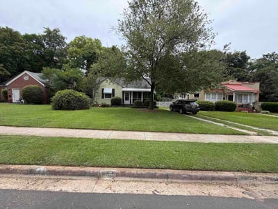 Lawn Care service in Macon, 31201