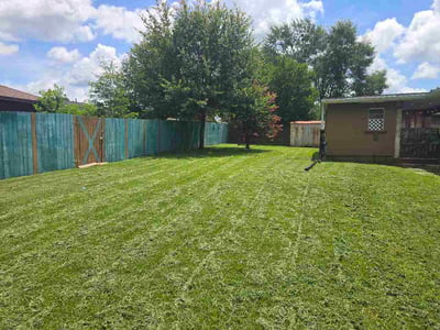 Lawn Care service in Moss Point, 39563