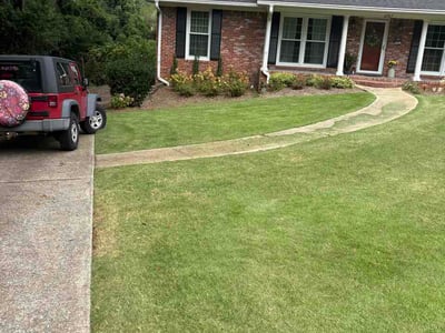 Lawn Care service in Phenix City, 36867