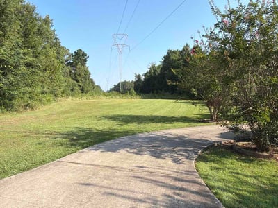 Lawn Care service in Orange Beach, 36561