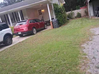 Lawn Care service in Calera, 35040