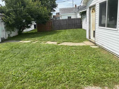 Lawn Care service in Muncie, 47305