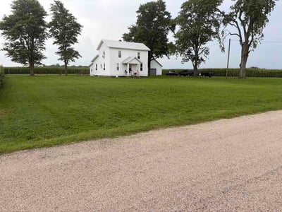 Lawn Care service in Muncie, 47305