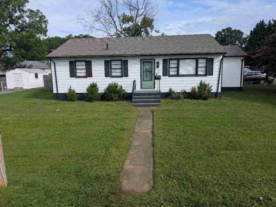 Lawn Care service in Charles City, 23030
