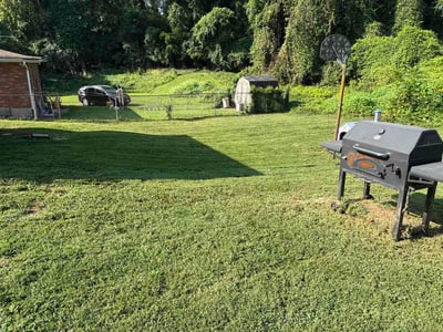 Lawn Care service in Alton, 62002