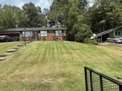 Lawn Care service in Anniston, 36201