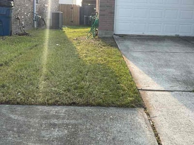 Lawn Care service in York, 03909