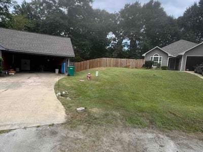 Lawn Care service in Opelika, 36801