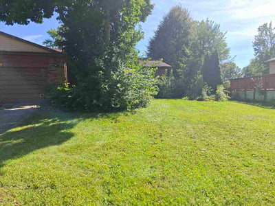 Lawn Care service in Valencia, 16059