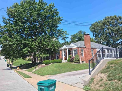 Lawn Care service in Jefferson City, 65101