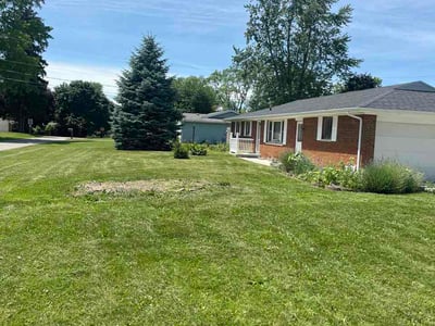 Lawn Care service in Eau Claire, 54701