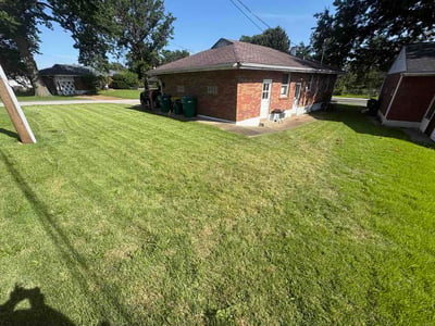 Lawn Care service in Portland, 04101
