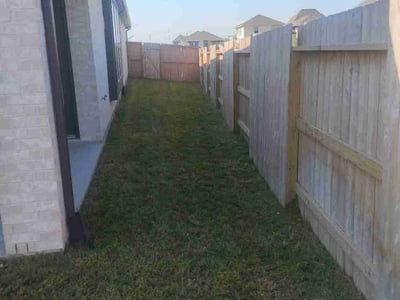Lawn Care service in Rosenberg, 77471