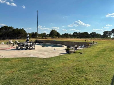 Lawn Care service in Weatherford, 76086