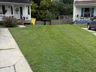 Lawn Care service in Pasadena, 21122