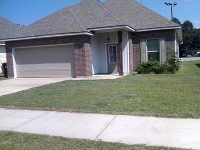 Lawn Care service in Abbeville, 70510
