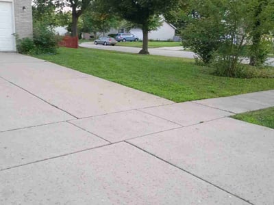 Lawn Care service in Romeoville, 60446