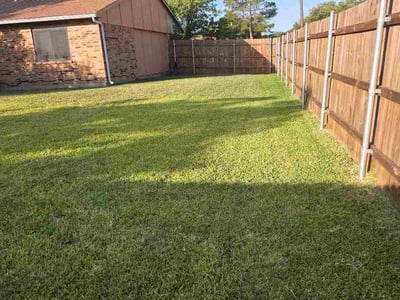 Lawn Care service in Lancaster, 75146