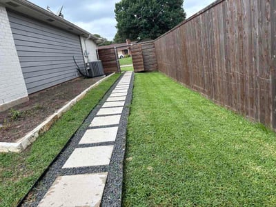 Lawn Care service in Bedford, 76021