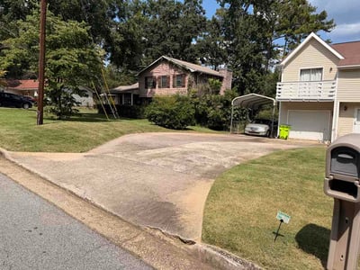 Lawn Care service in Rex, 30273