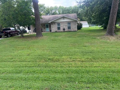 Lawn Care service in Lusby, 20657