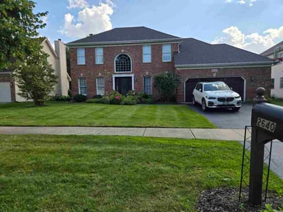 Lawn Care service in Naperville, 60540