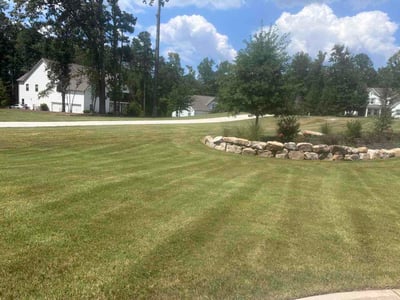 Lawn Care service in Sharpsburg, 30277