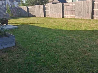 Lawn Care service in Elgin, 78621