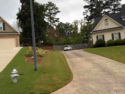 Lawn Care service in Acworth, 30101