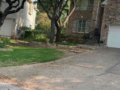 Lawn Care service in Elgin, 78621