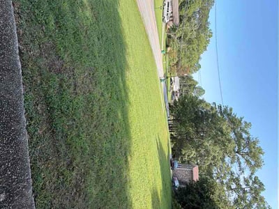 Lawn Care service in Ellenwood, 30294