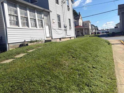 Lawn Care service in New Holland, 17557