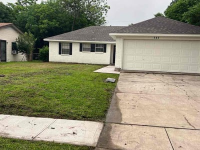 Lawn Care service in Lewisville, 75057