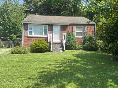 Lawn Care service in Harriman, 37748