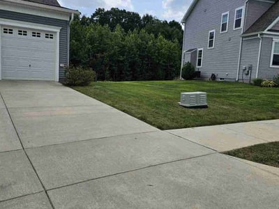 Lawn Care service in Potomac, 20036