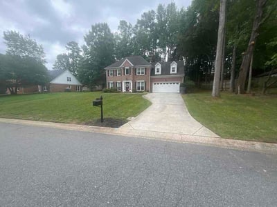 Lawn Care service in Mooresville, 28115