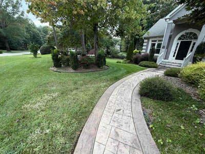 Lawn Care service in Belmont, 28012