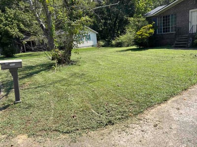 Lawn Care service in Gardendale, 35071