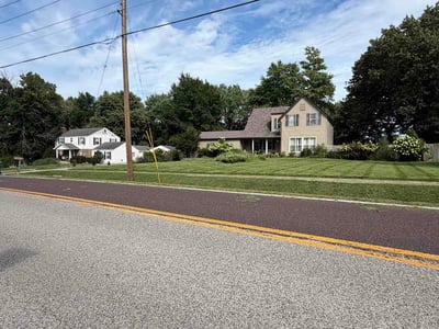 Lawn Care service in Clayton, 63105