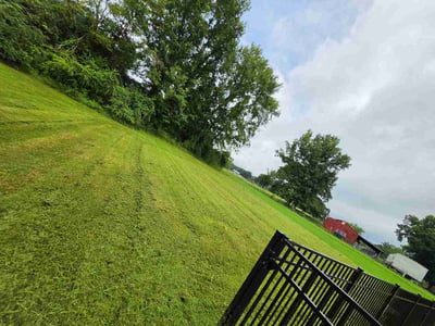 Lawn Care service in Homewood, 35209